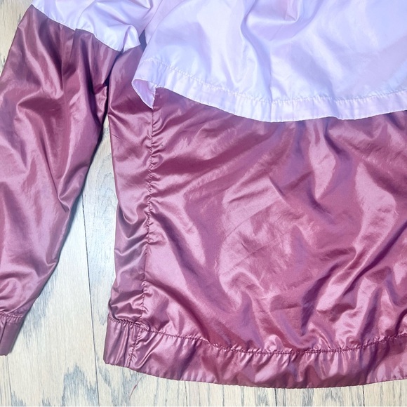 Nike Girls Windrunner Jacket Size Medium (Big Girls Sizing - Picture 5 of 10